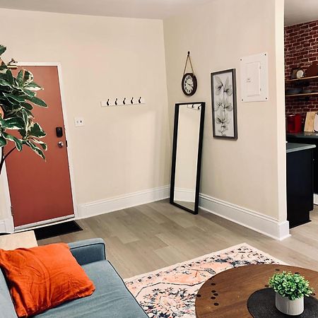 New Cozy& Stylish 2-Bdrm, Close To Downtown, Unit #3 Lägenhet Halifax Exteriör bild